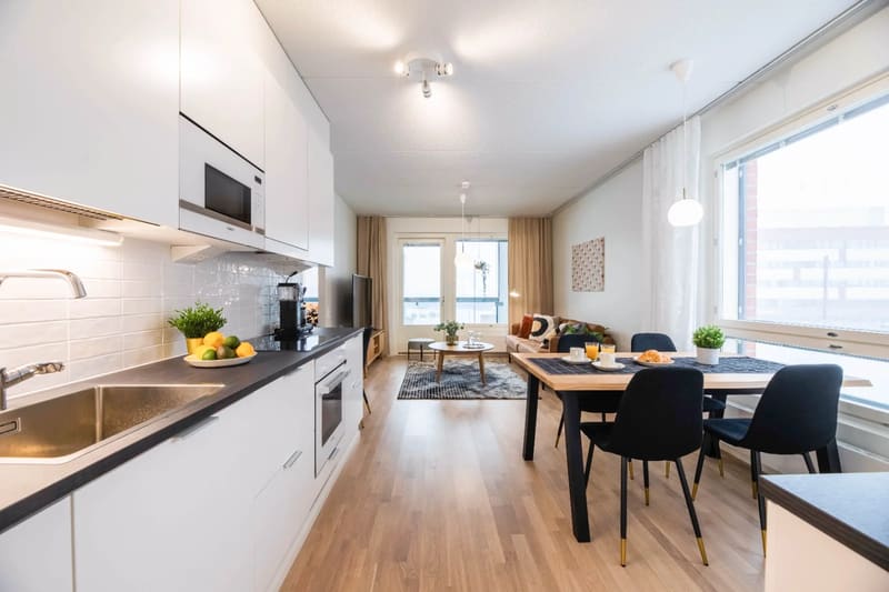 Lutakko Family – kolmio saunalla – Rahulihomes Lutakko, Jyväskylä
